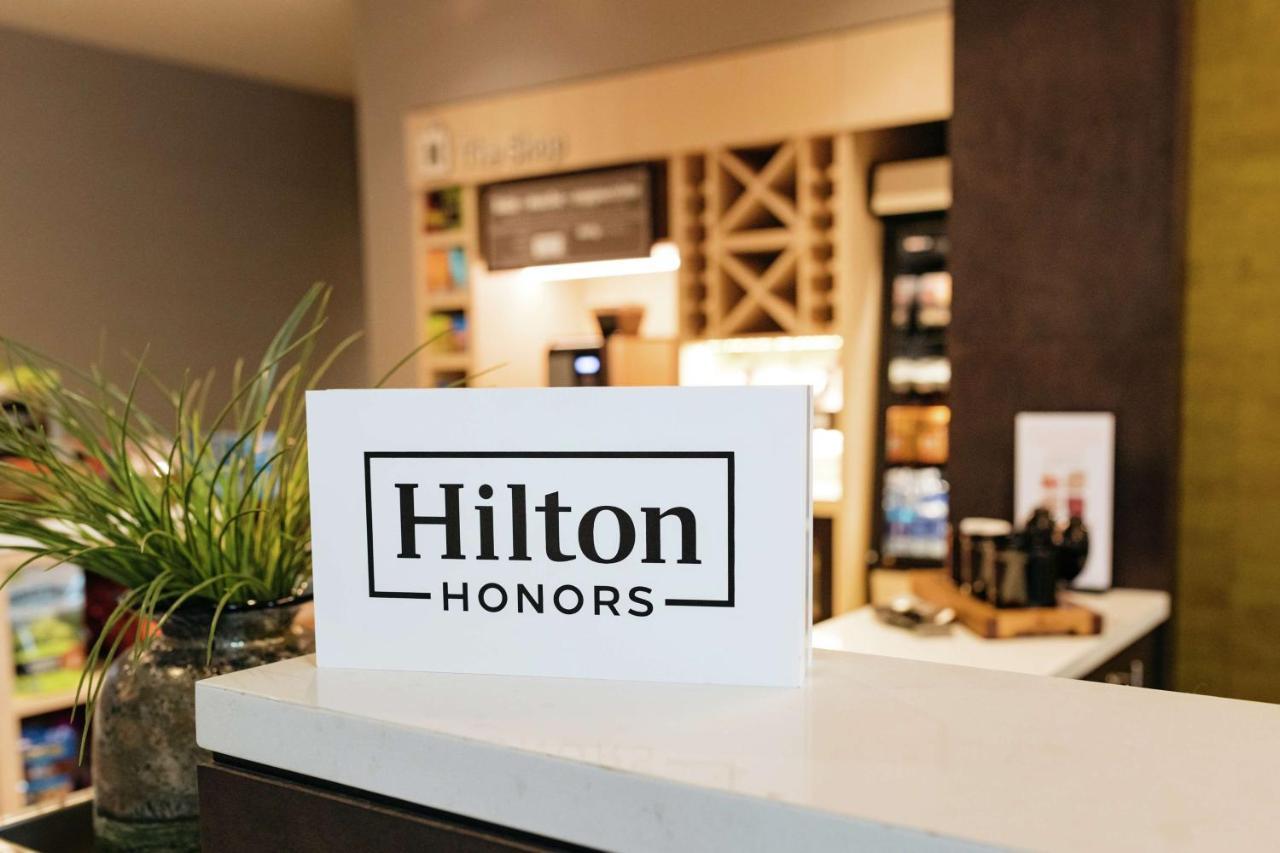Hilton Garden Inn Madison Sun Prairie Eksteriør bilde